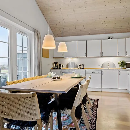 Holiday home 4 Bedroom In