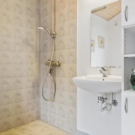 4 Bedroom In Holiday home Grasten