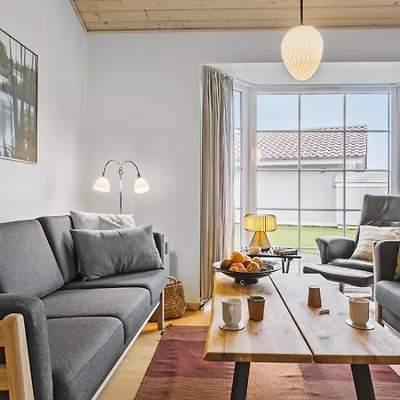 Holiday home 4 Bedroom In Grasten